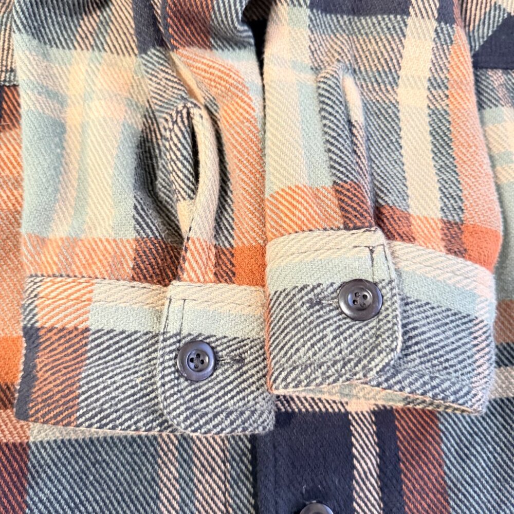 Outerknown Blanket Shirt Mens M Plaid Organic Cotton Heavyweight Flannel - Picture 11 of 12